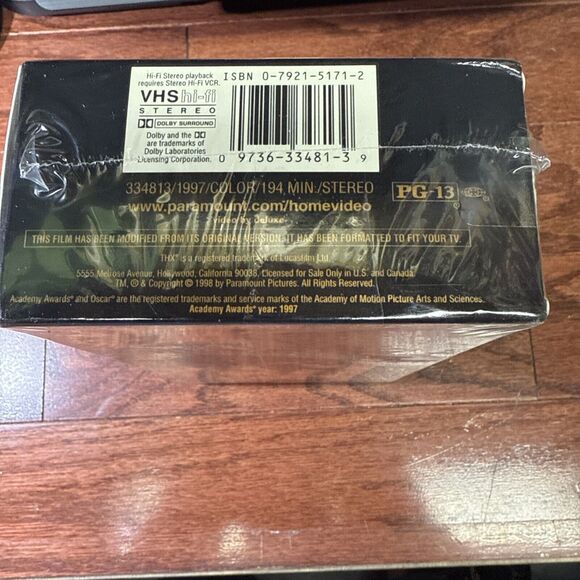 Brand New & Factory Sealed 1997 TITANIC MOVIE VHS DOUBLE PACK - Picture 5 of 6